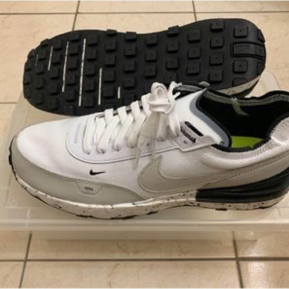 Nike Waffle One - Picture 3 of 4